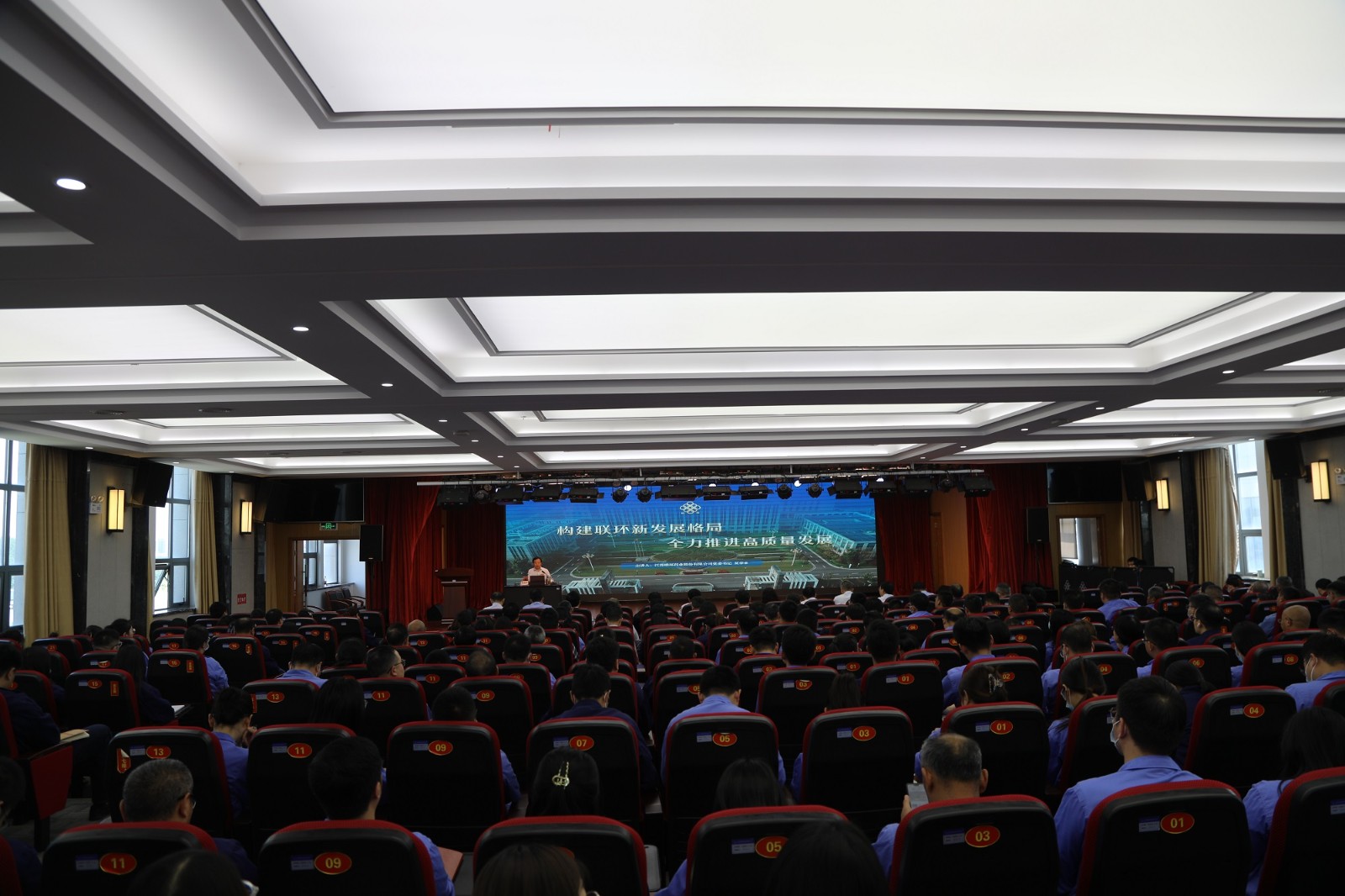 IMG_2370.JPG IMG_2370.JPG